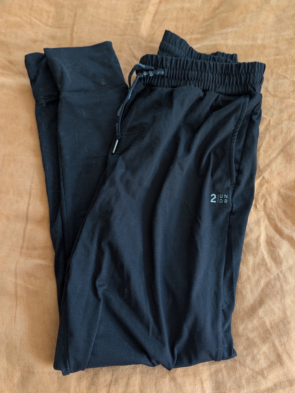 2UNDR Men's Performance Jogger Pants Black – M
